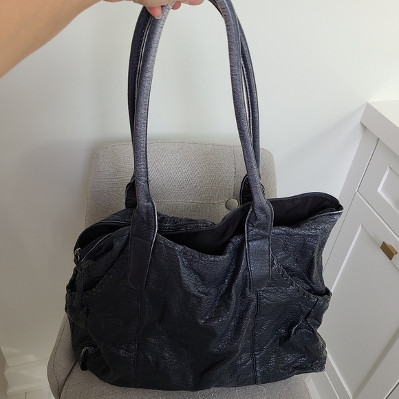 Volcom shoulder bag/ Sz 12x17x5 - Picture 2 of 9